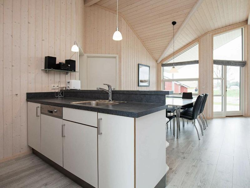 Three-Bedroom Holiday Home  image 2