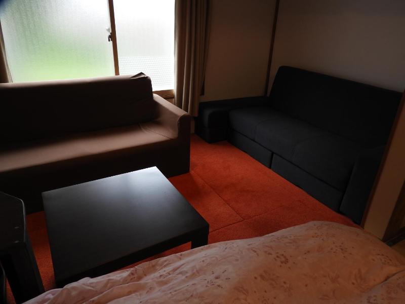 Hunter Lodge - image 2
