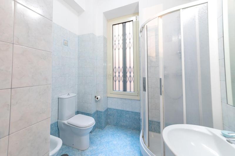 Comfort Triple Room image 3