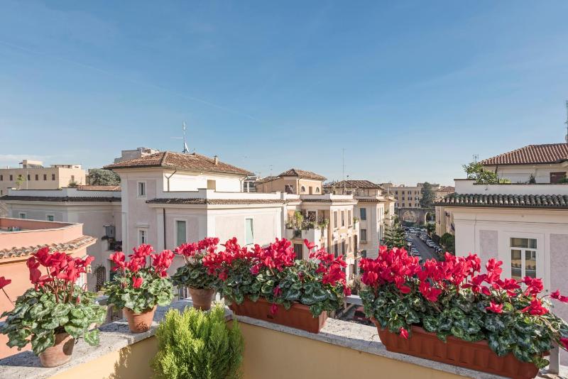 Double Room with Private External Terrace image 3