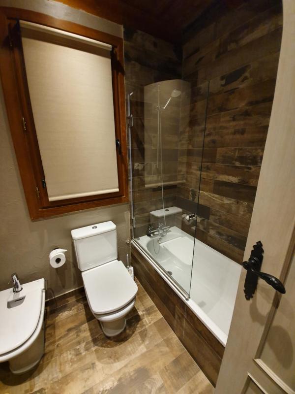 Three-Bedroom House image 4