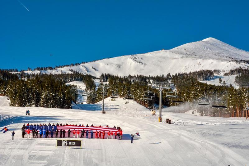 One-Bedroom Apartment image 2