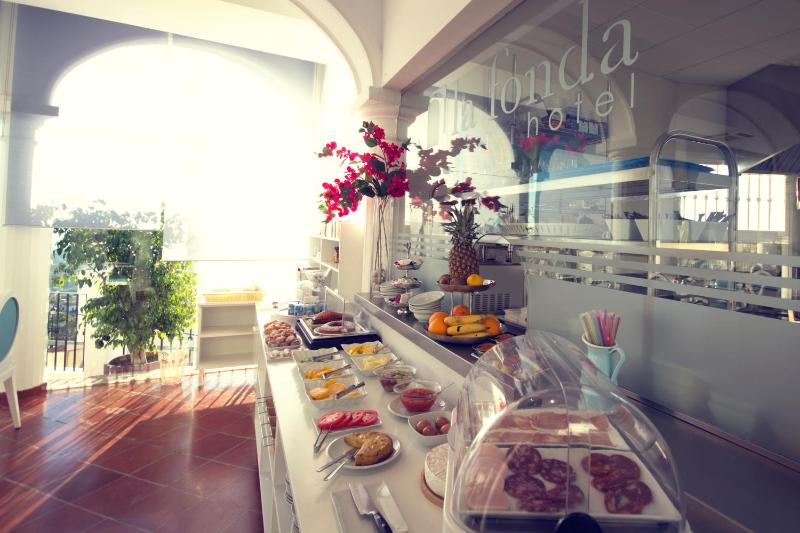 Hotel La Fonda - image 32