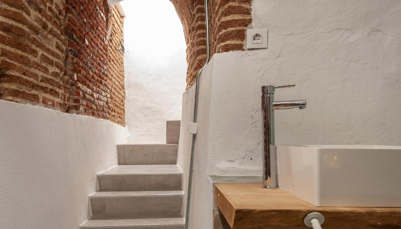 Luxury Apartment museum mile. Air condicioning - image 16