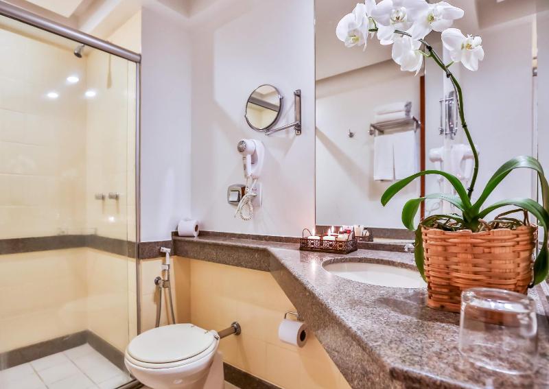 Golden Tulip Goiania Address - image 27