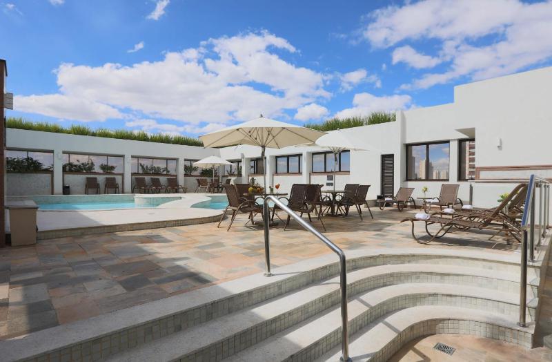 Golden Tulip Goiania Address - image 32