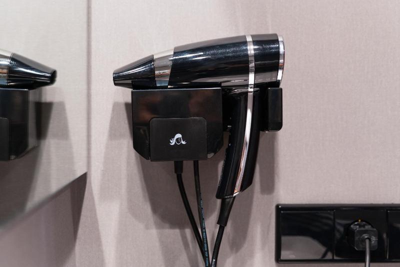 Superior King or Twin Room image 2