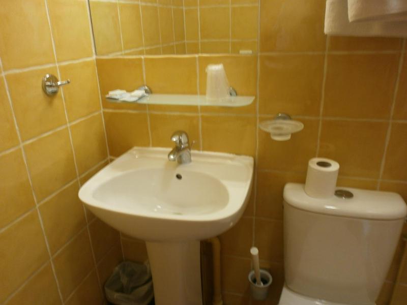 Little Palace - image 35