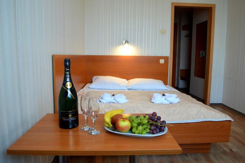 Double Room image 1
