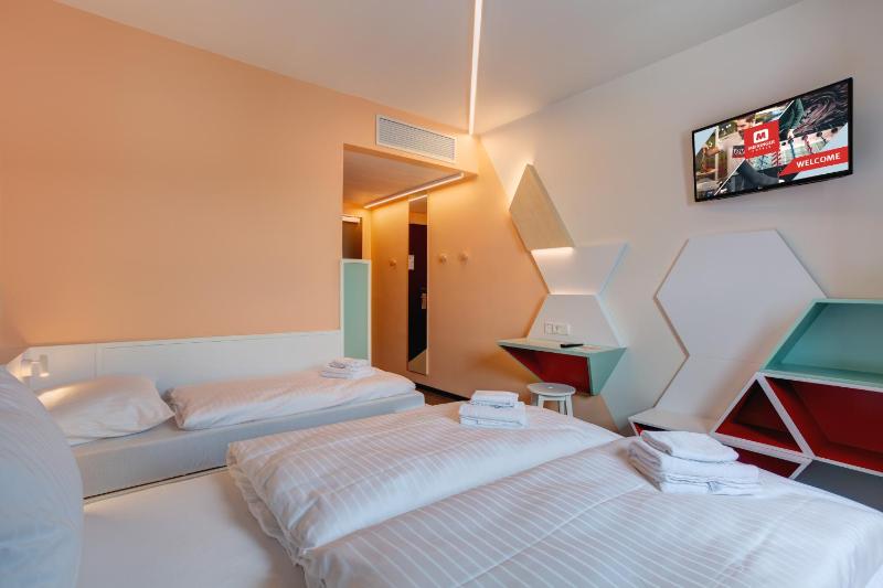 Triple Room image 3