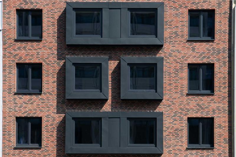 Munich Deluxe Hotel - image 15