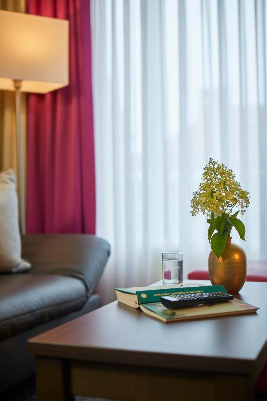 Suite image 2