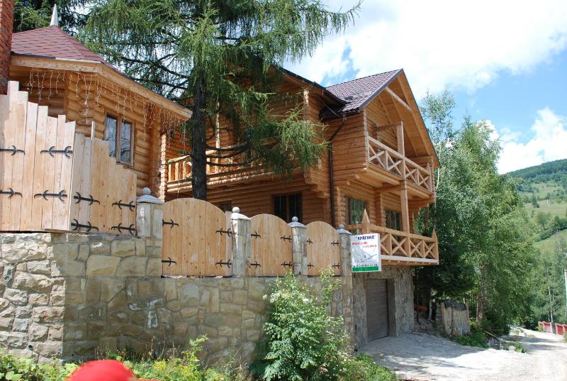 Kraevyd Hotel - image 6