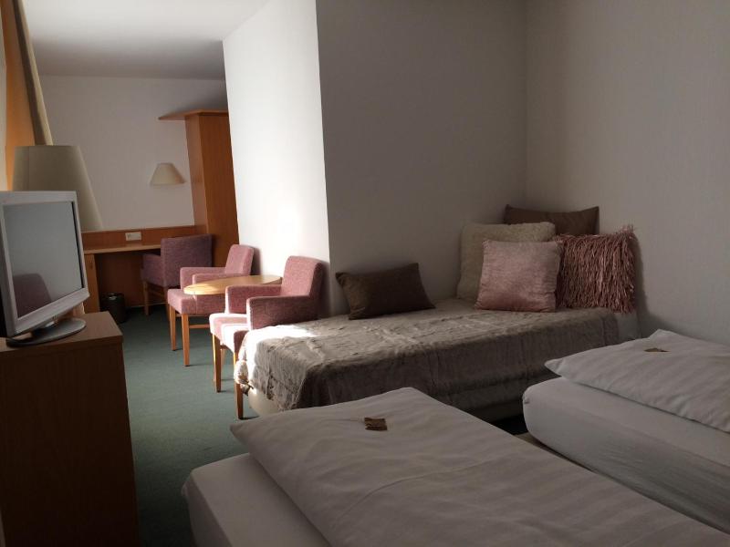 Triple Room image 2