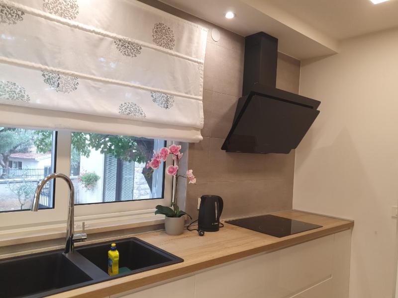 Gulin Apartments - image 16