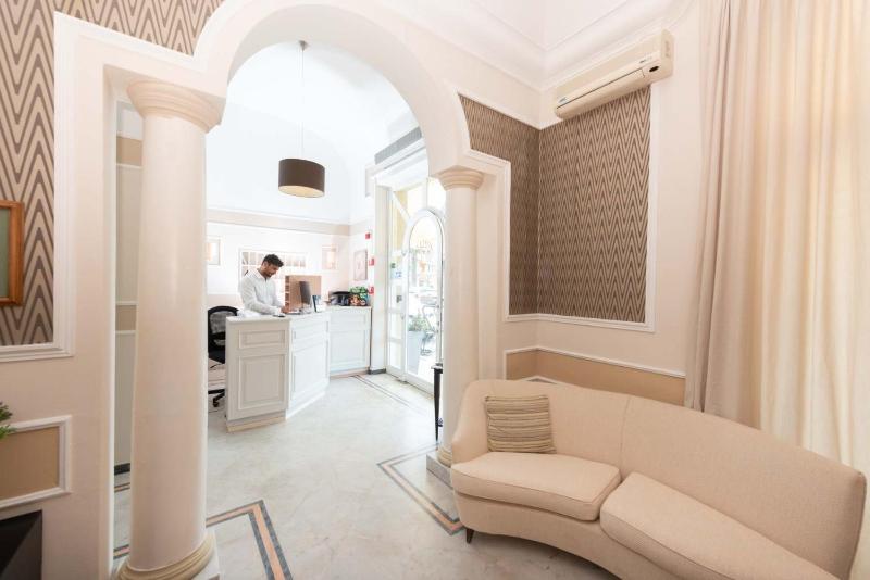 Hotel La Pace - image 10