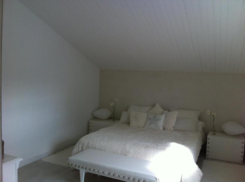 Three-Bedroom Villa image 2