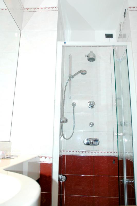 Triple Room image 3