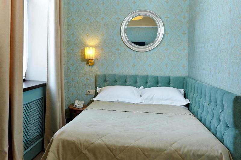 Business Single Room image 1