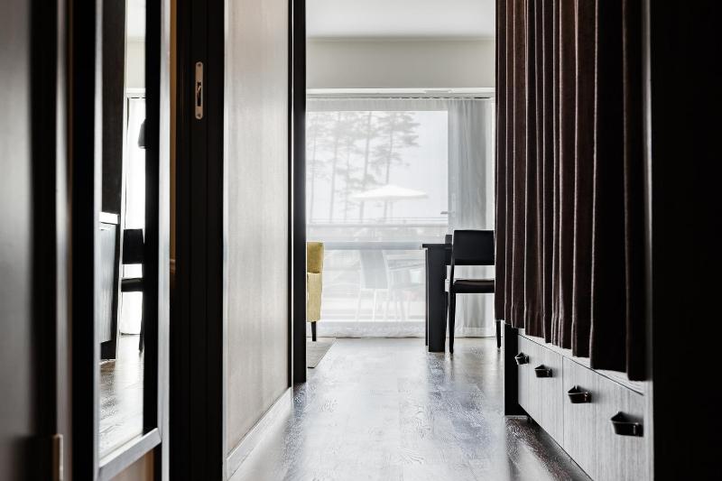 Standard Apartment with Courtyard Views (Pool not included) image 3