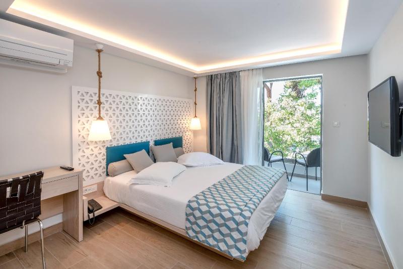 Triton Boutique Hotel - image 46