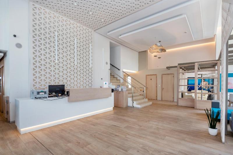 Triton Boutique Hotel - image 7