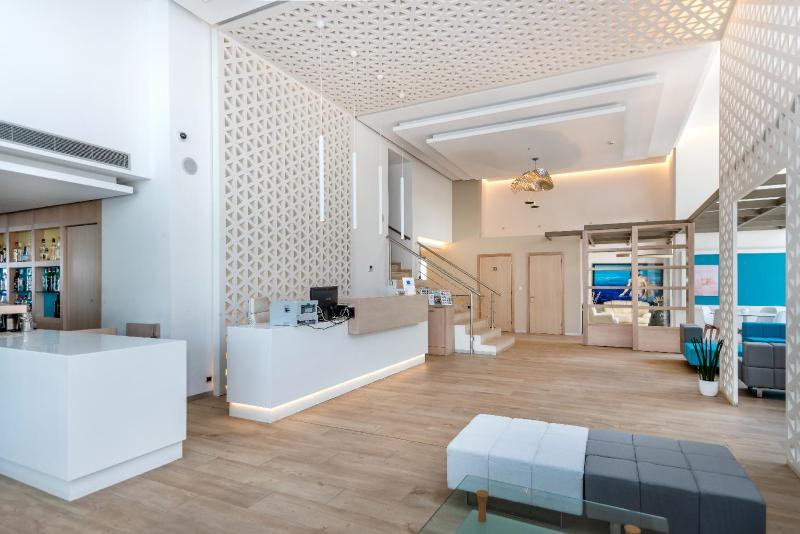 Triton Boutique Hotel - image 22