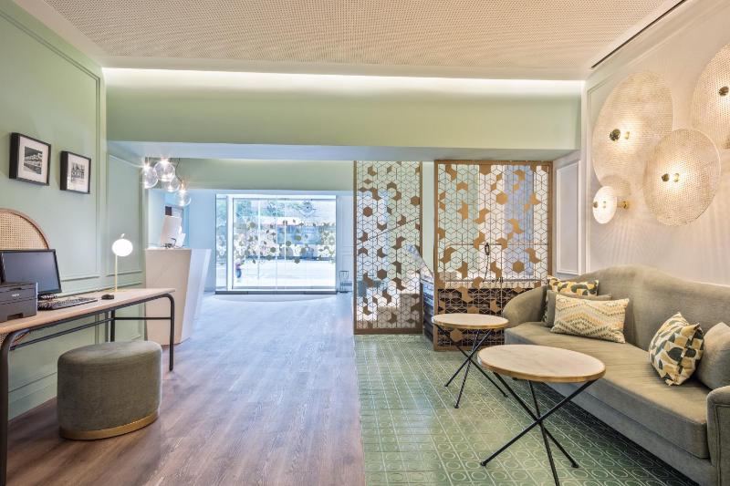 Hotel Via Augusta - image 5