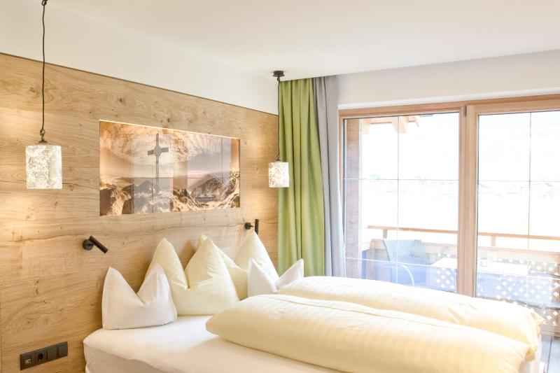 Small Junior Suite - Annex image 2