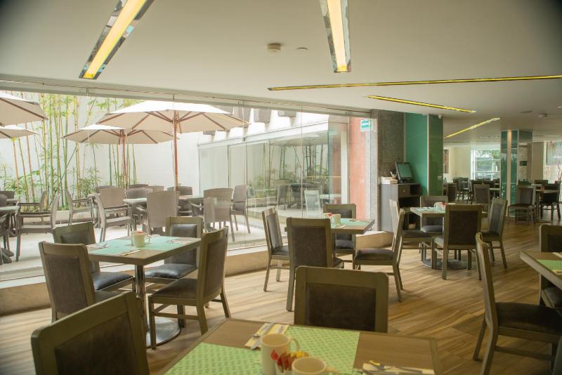 Hotel Marbella - image 9