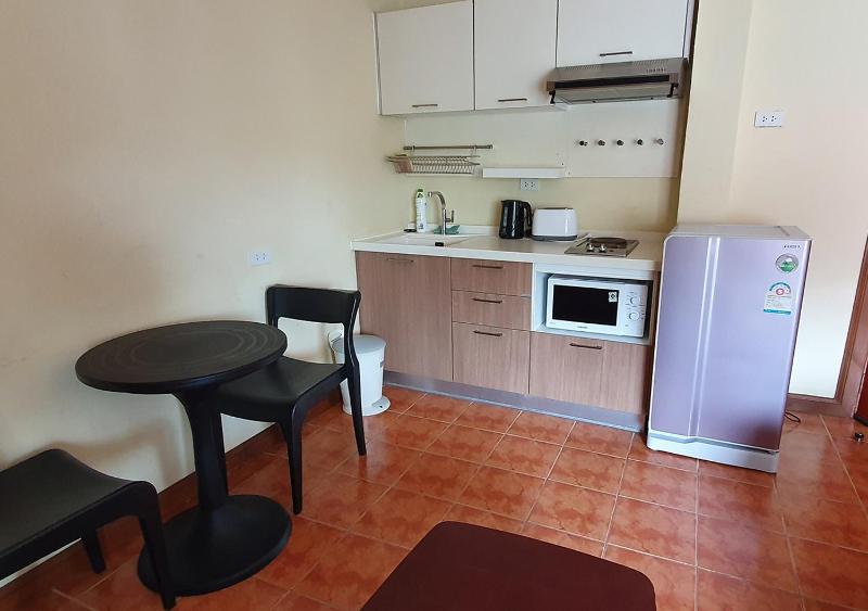Patong Karlssons Hotel - image 7