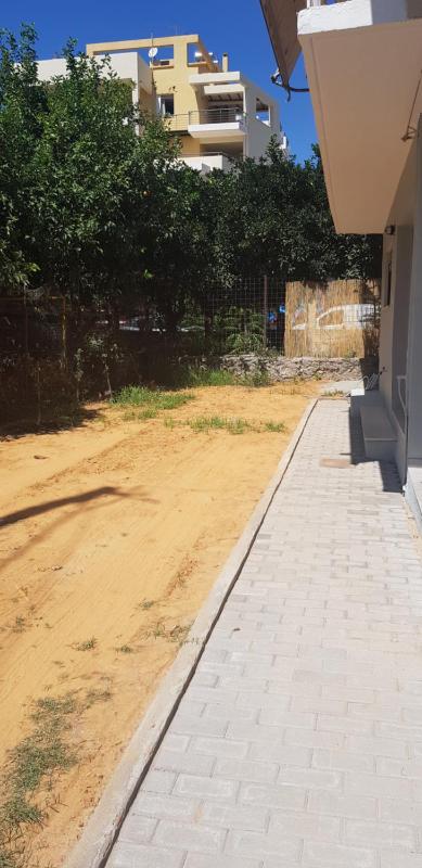 Kalamata Center Ground Floor 2BR Apt with Small Yard & 1Gbps Fiber - image 25