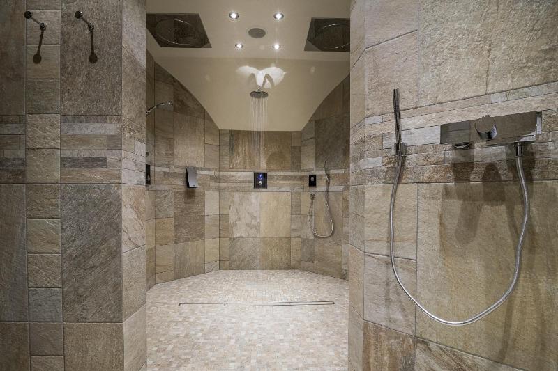 Double Room with Spa Access (Annex) image 3