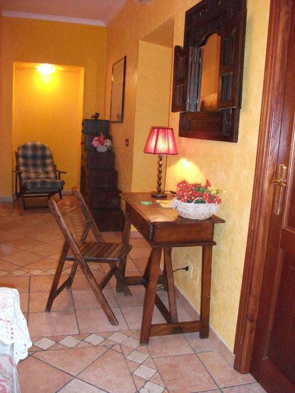 Double or Twin Room with Shared Bathroom image 3