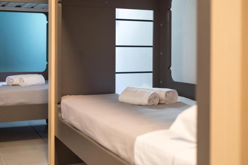 Private Dorm of 4 image 2