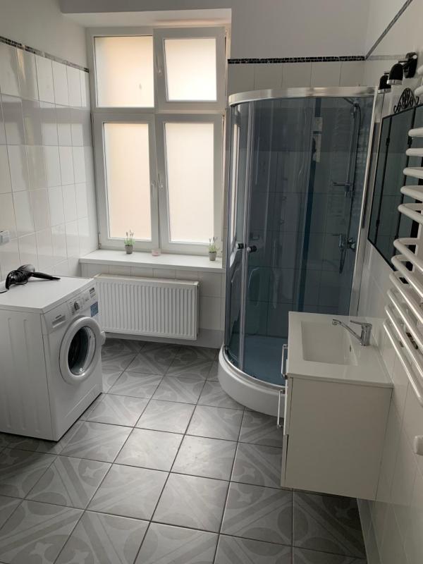 Apartament Równa 12 - image 8