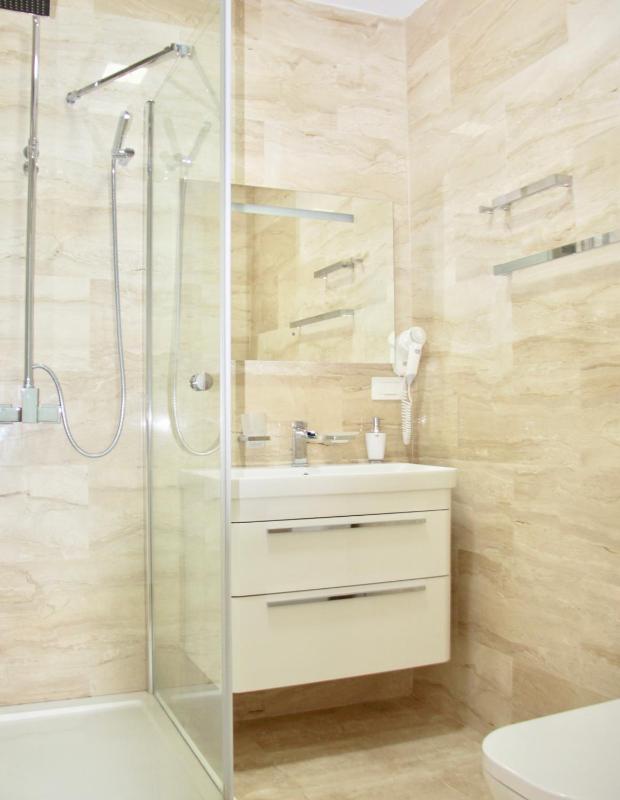 Deluxe Junior Suite image 3