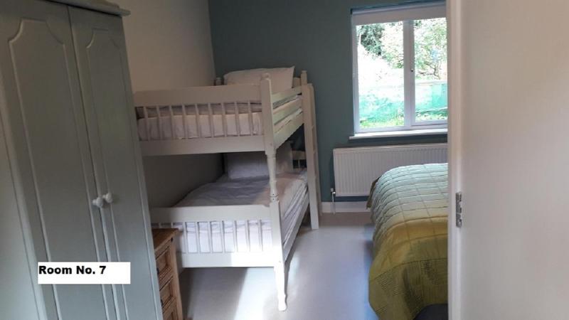 Double Room with Private Bathroom image 2