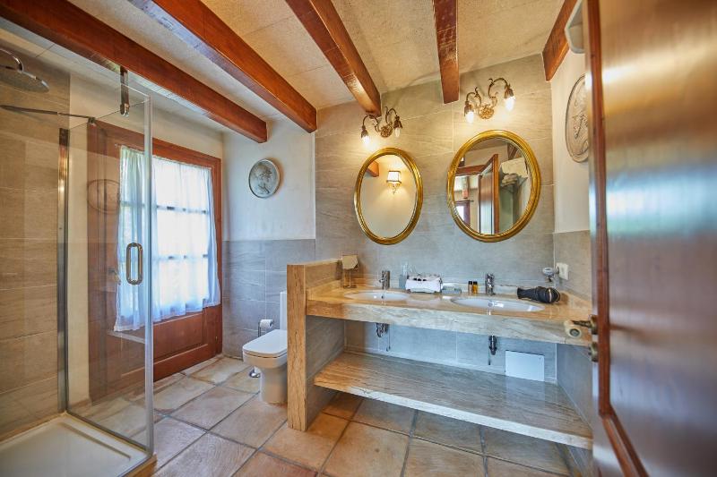 Suite image 4