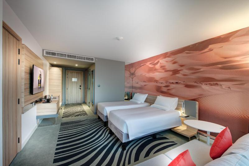 Superior Twin Room with Lagoon View image 4