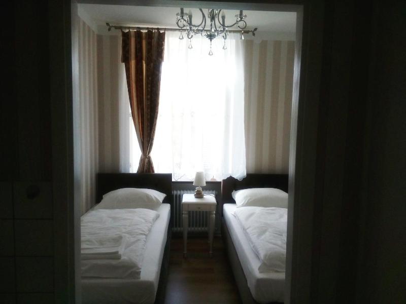 Budget Double Room image 1