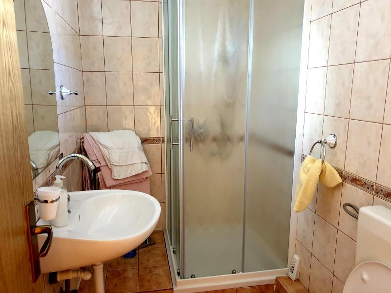 Standard Apartment image 2