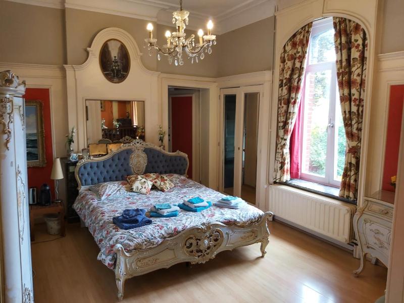 Suite with Garden View image 3