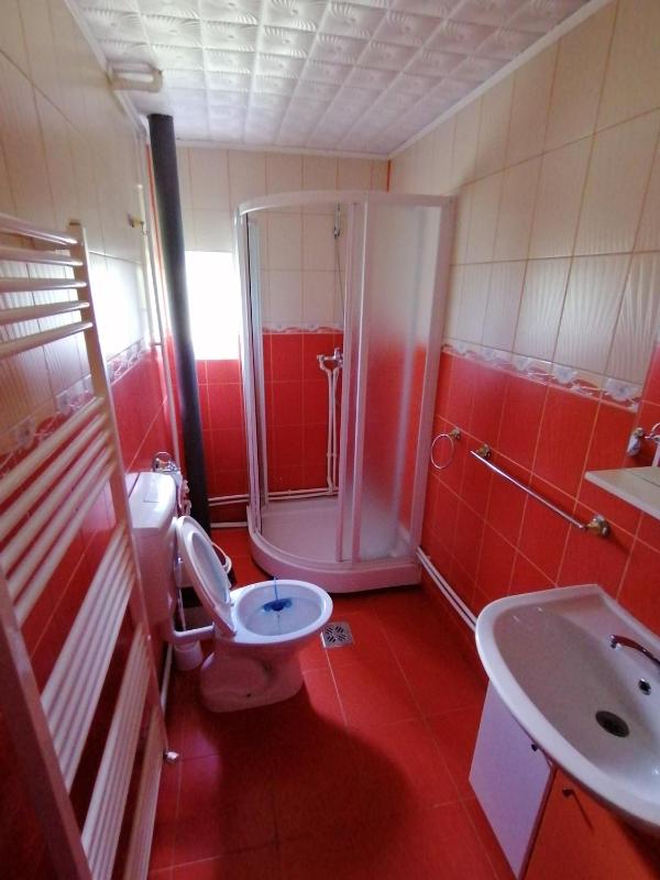 Quadruple Room with Shared Bathroom image 1