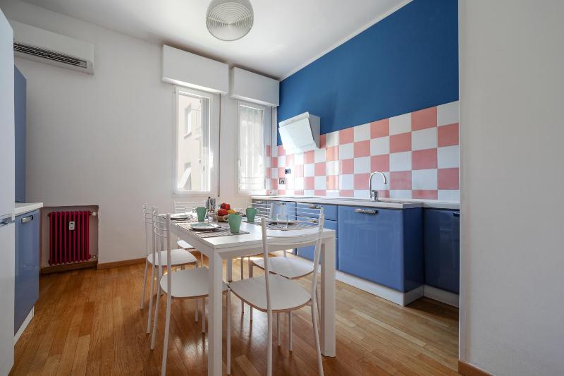 GuestHost - Sant'Orsola Colorful Huge Apartment - image 12