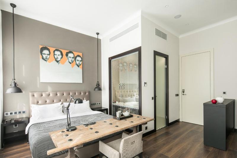 Luxury Double Room image 1