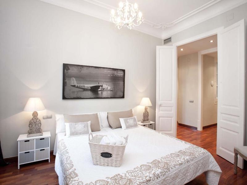 BCN Rambla Catalunya Apartments - image 7