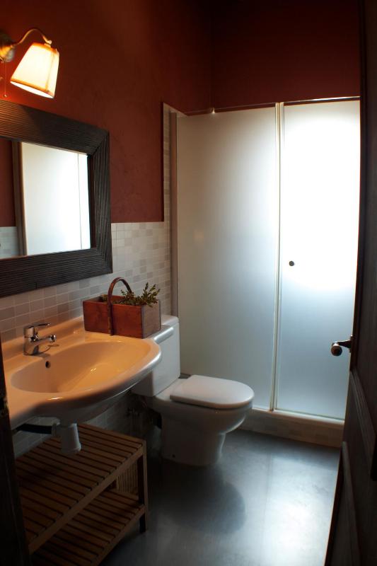 Three-Bedroom House - EL Puit image 1