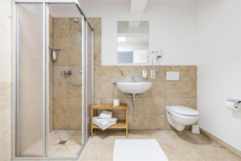 Superior Double Room image 4