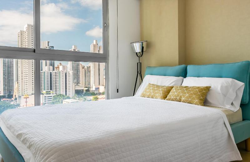 Breath-taking Apartment - PH Quartier Del Mar - image 14